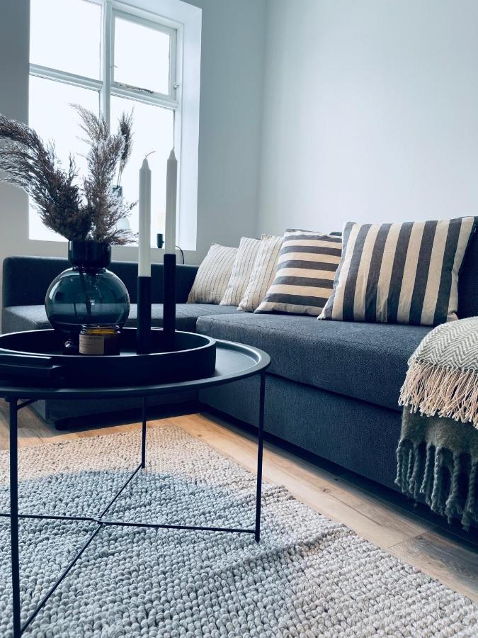 Day Dream Central Akureyri Two Bedroom Apartment Eksteriør billede