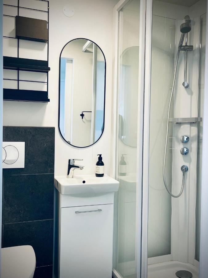 Day Dream Central Akureyri Two Bedroom Apartment Eksteriør billede